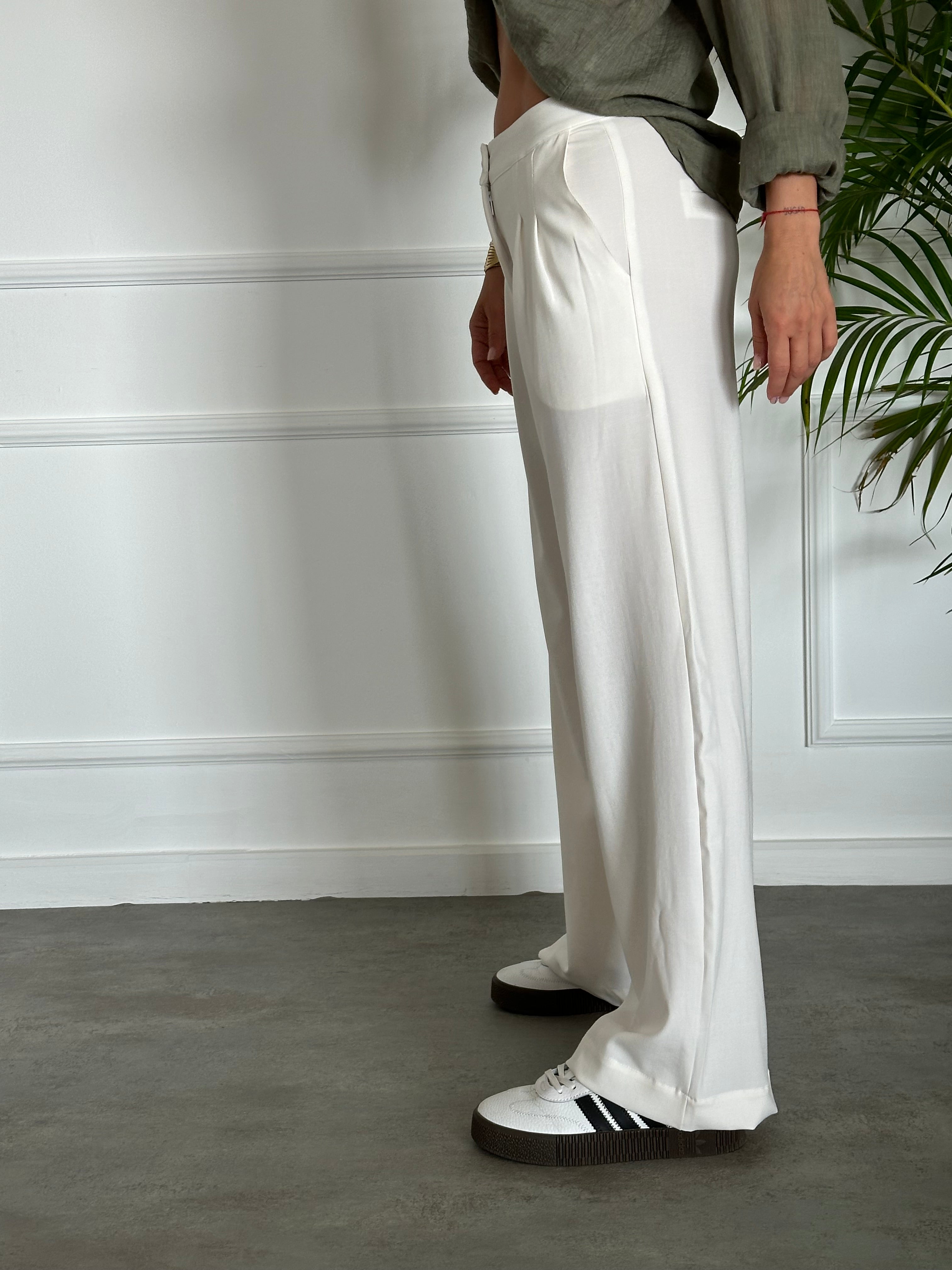 מכנסי Denmark לבנים