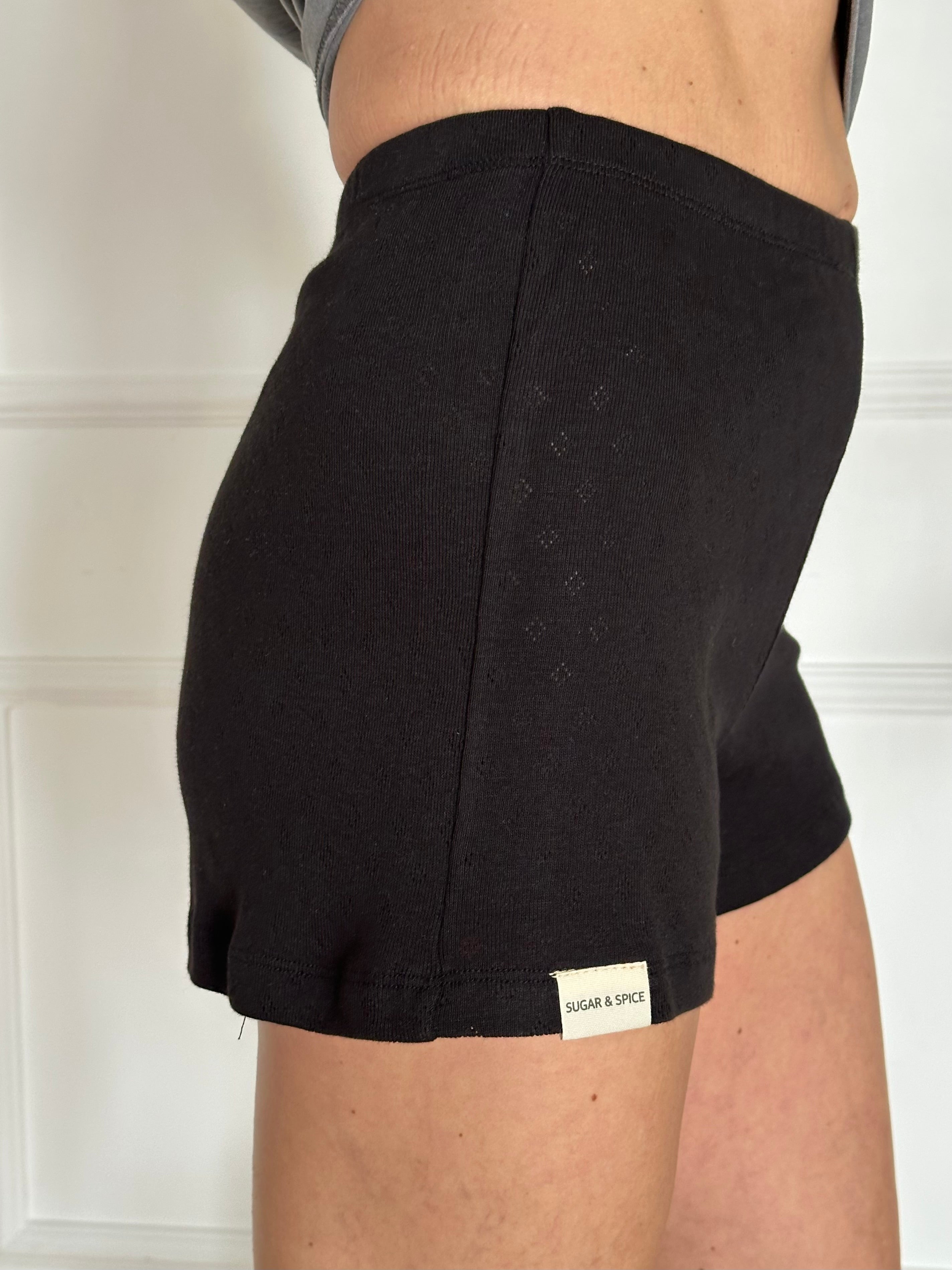 טייץ קצר בייסיק פונטל שחור