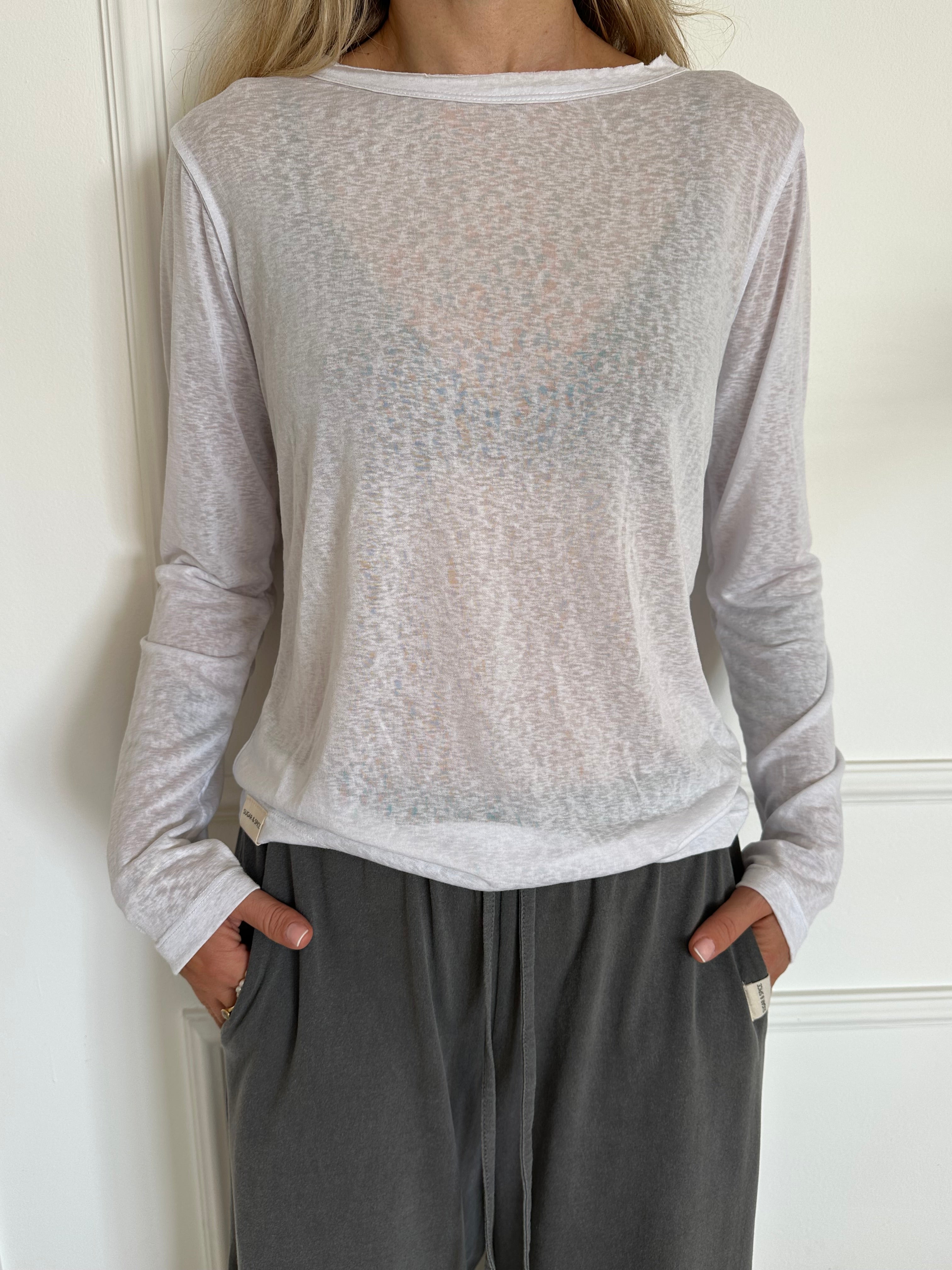 טי שירט EVA white