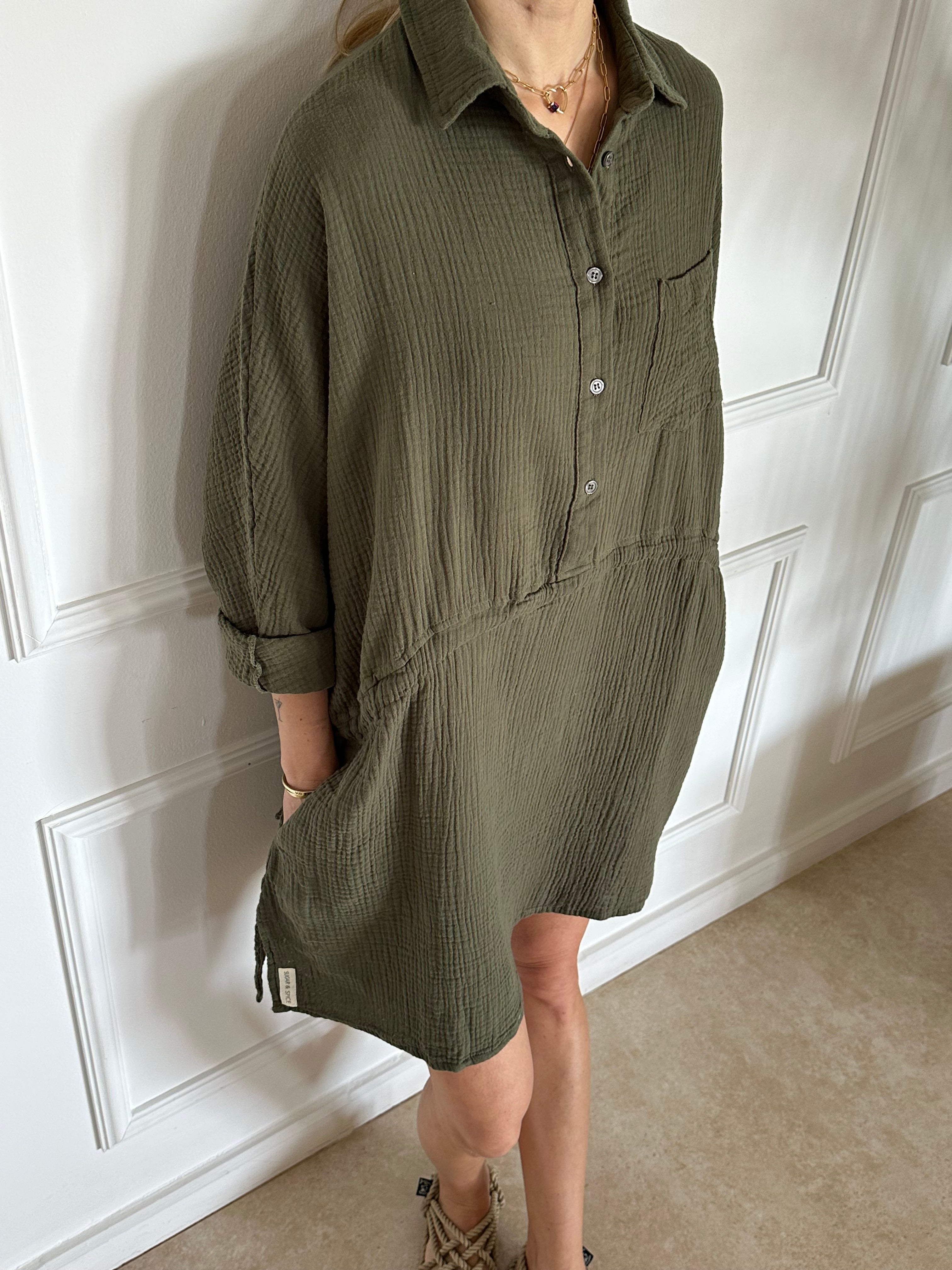 חולצת אוברסייז טטרה זית