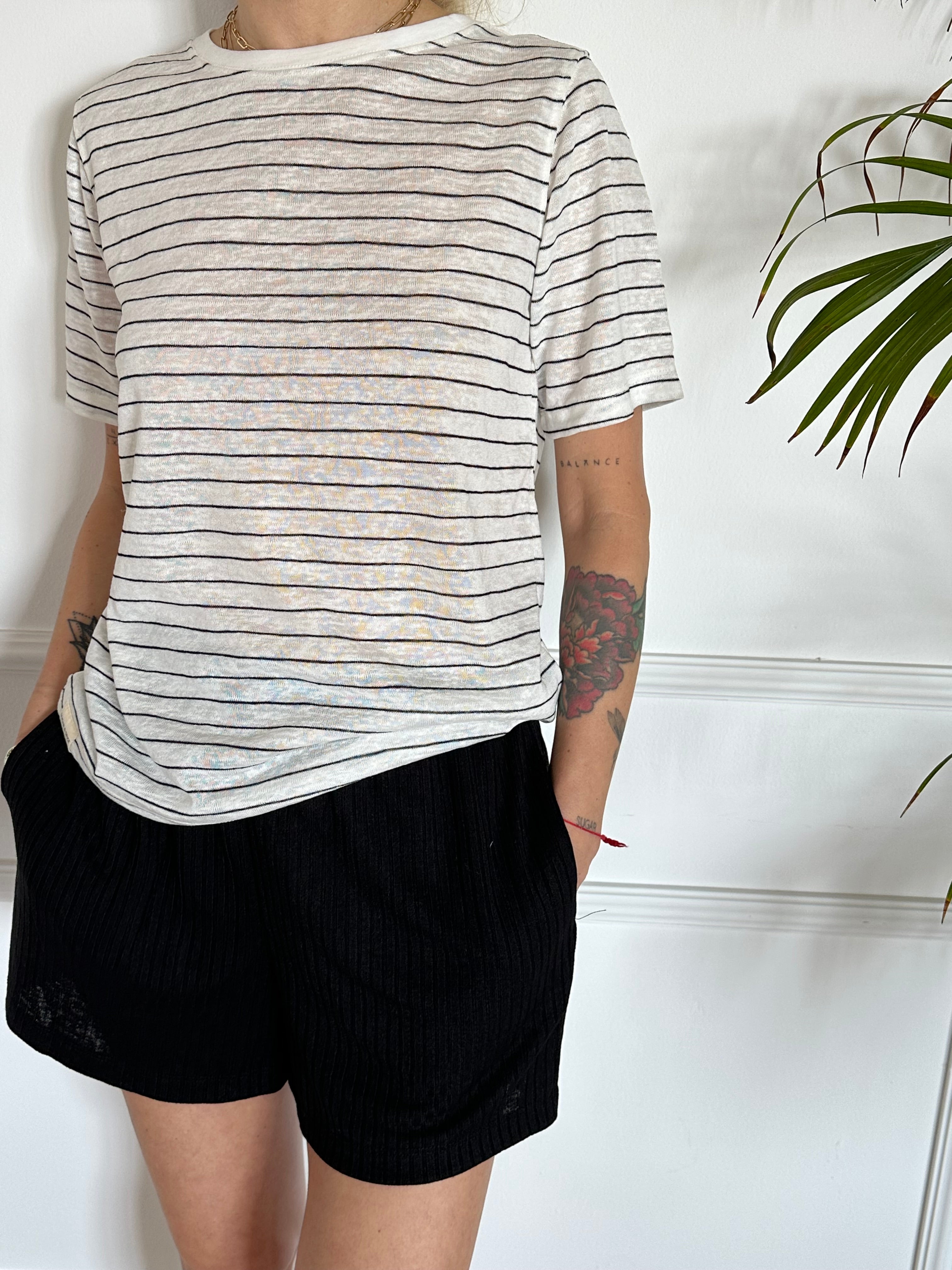 טי שירט EVA פסים שחורים