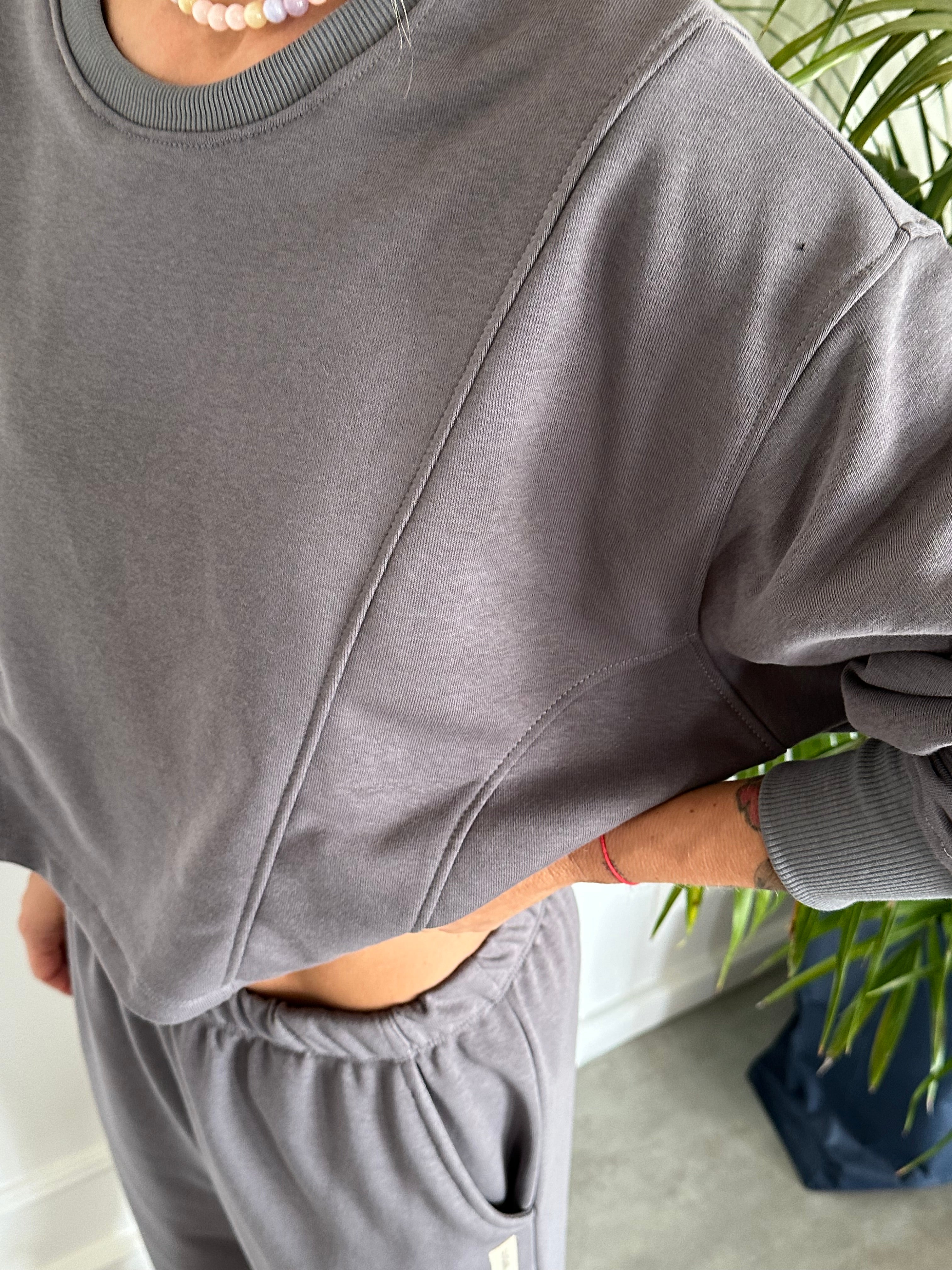 חולצת קרופ פרנץ׳ טרי אפורה