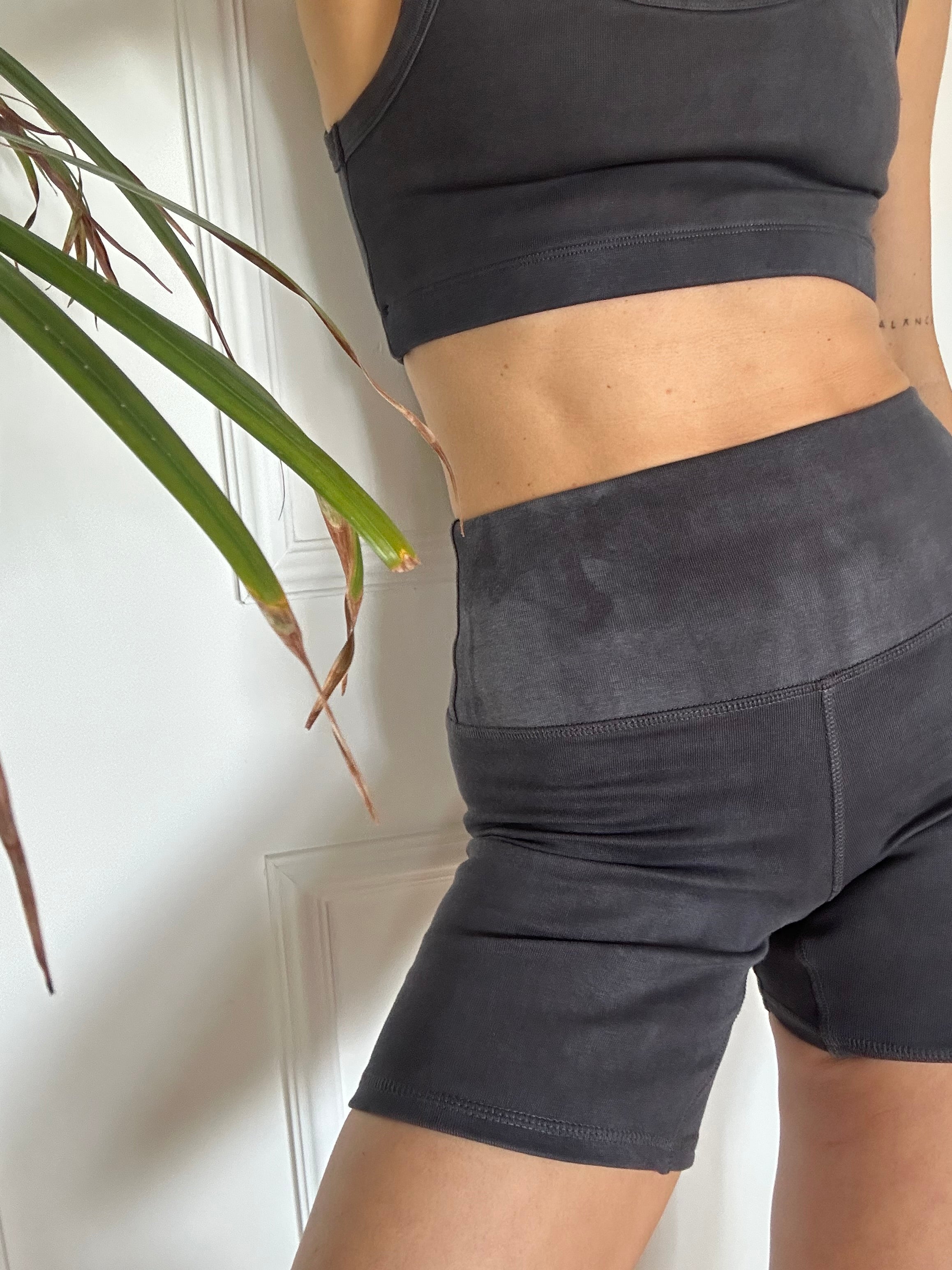 טייץ יוגה סטון ווש DARK GRAY