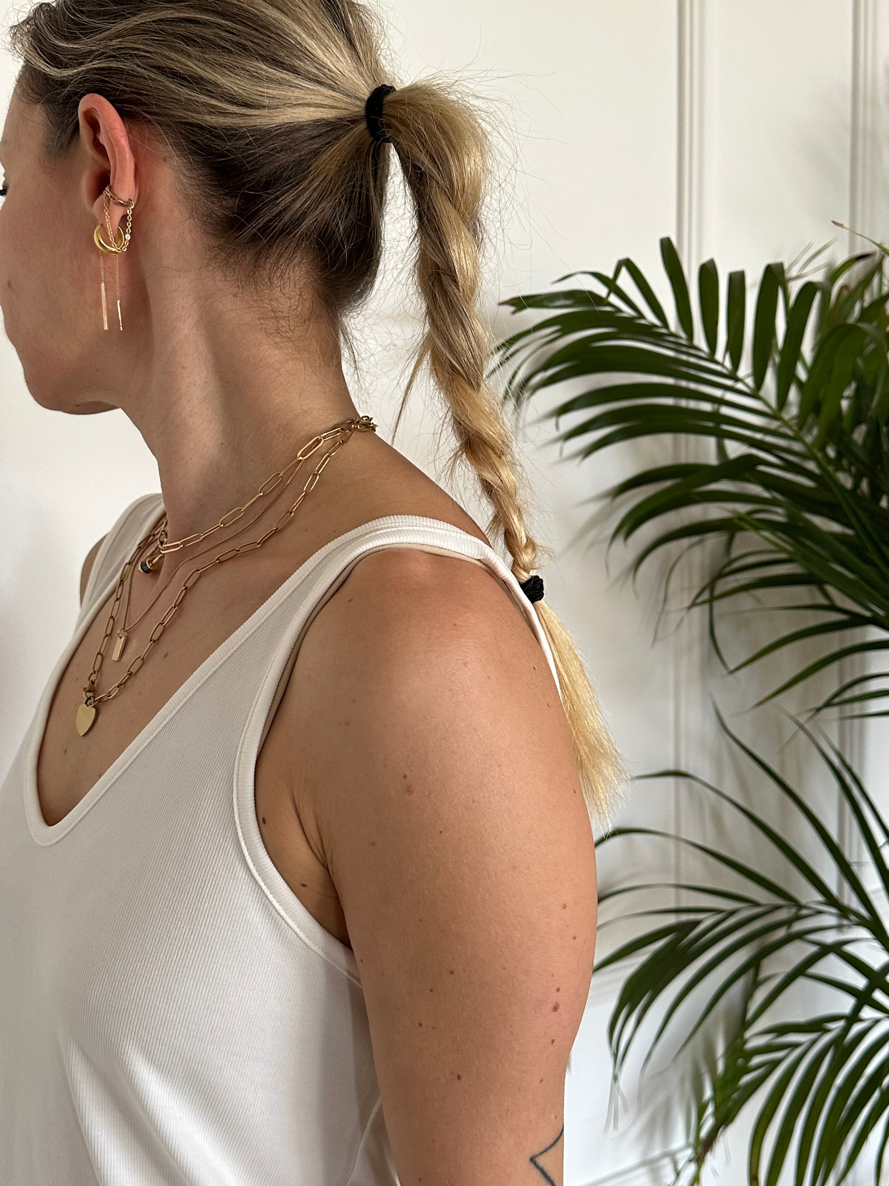 גופיית ניס לבנה פסים דקים