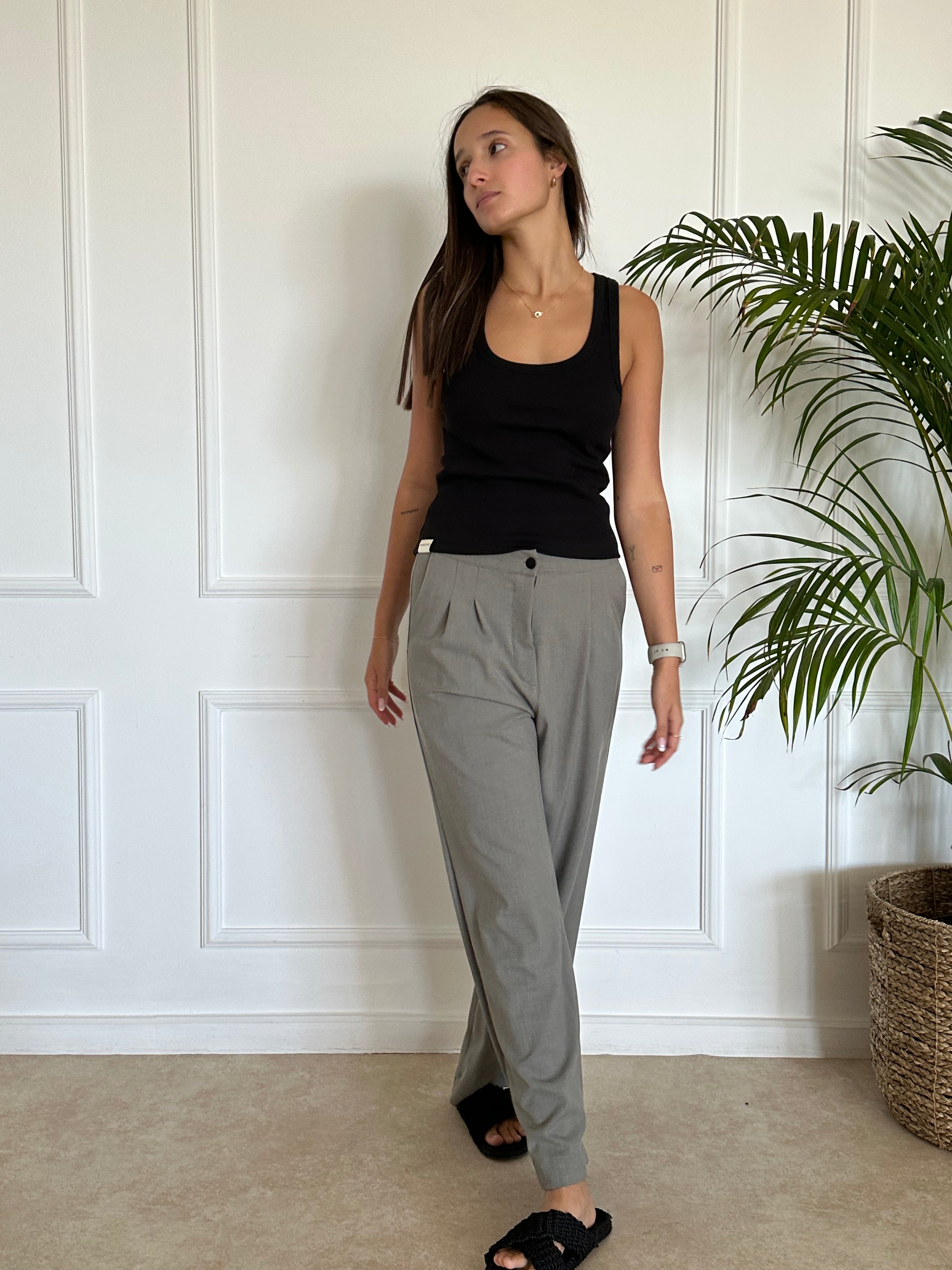 גופיית ריב שחורה