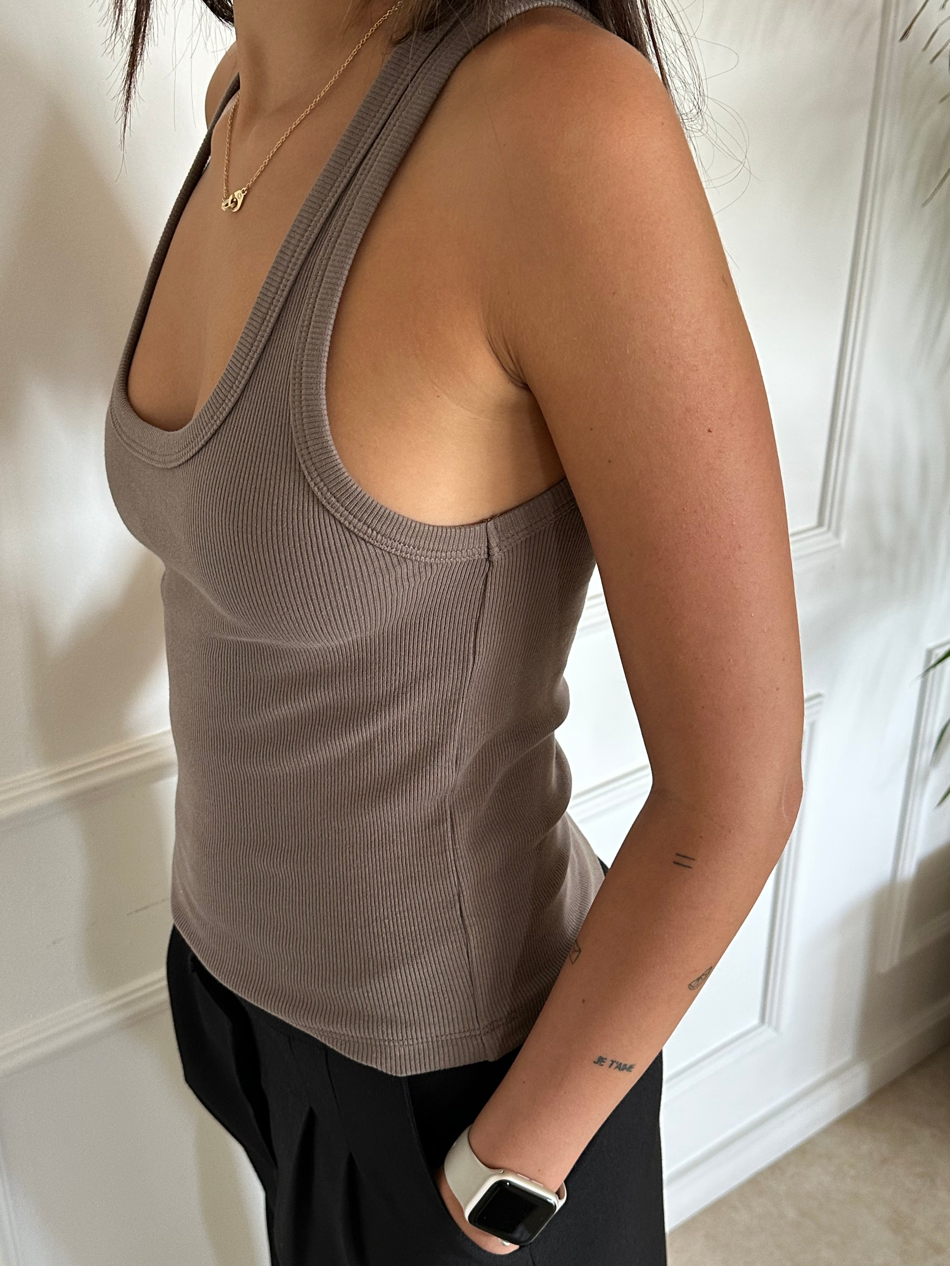 גופיית ריב חאקי