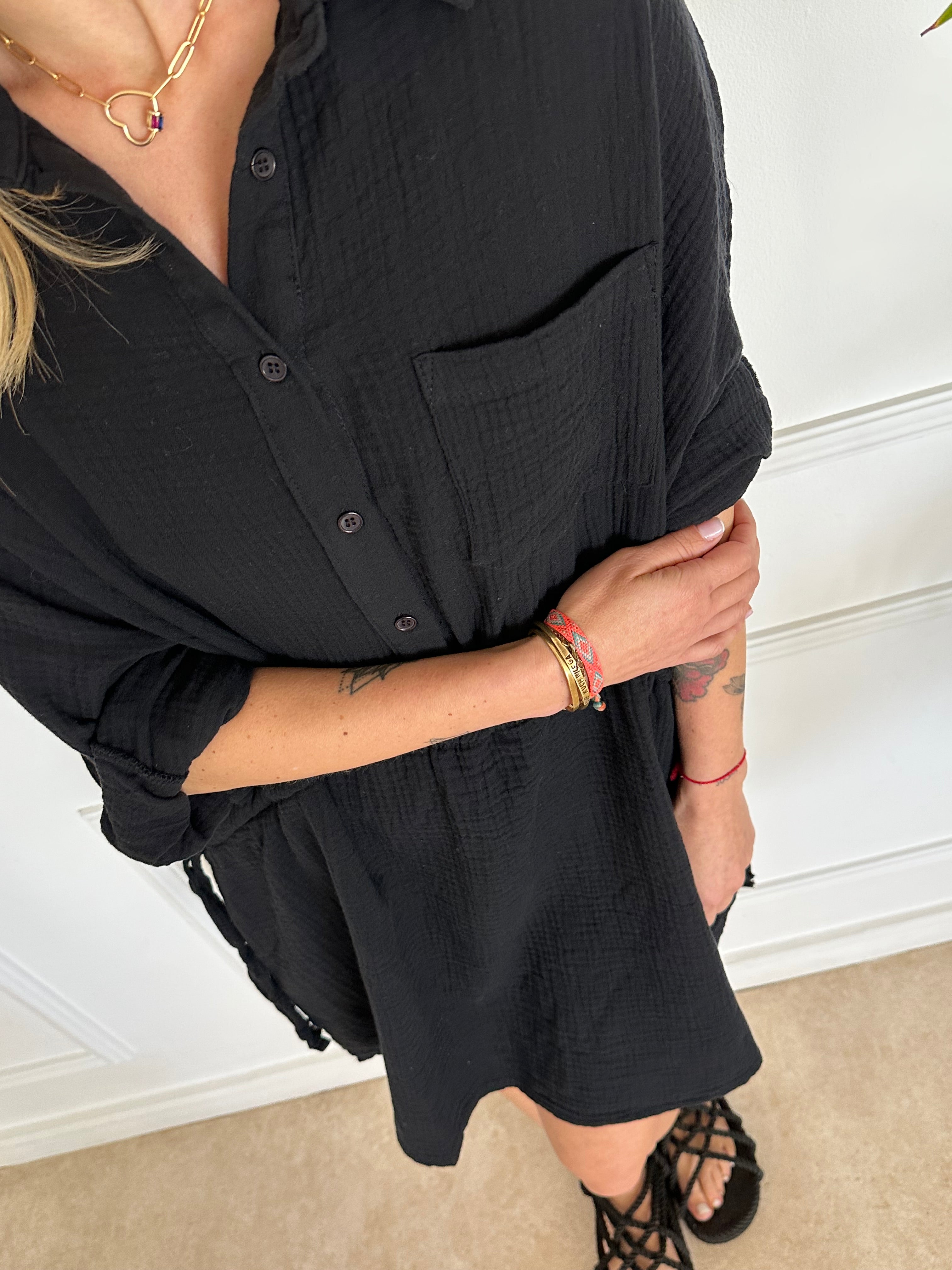 חולצת אוברסייז טטרה שחורה