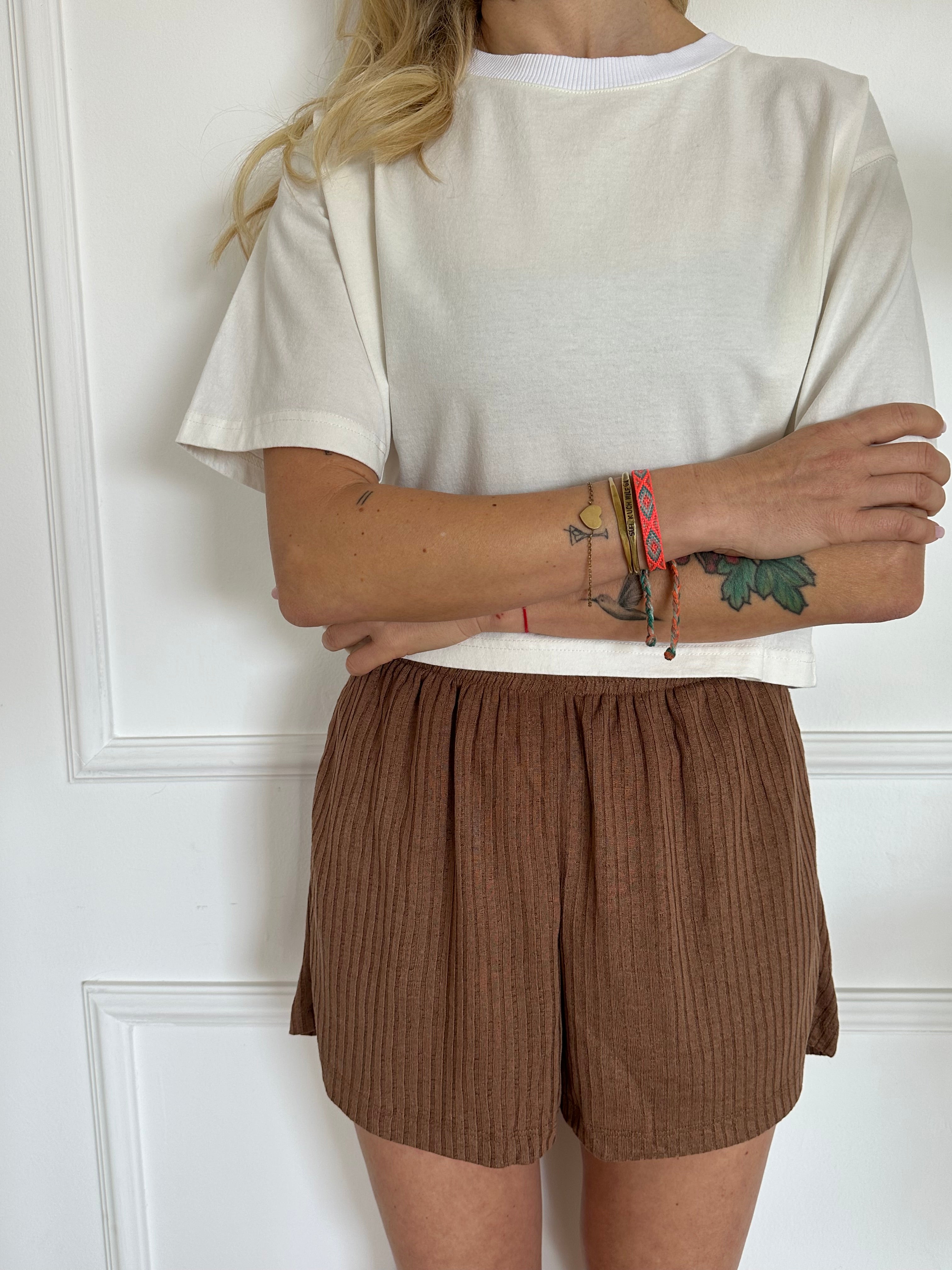 טי שירט קרופ שמנת