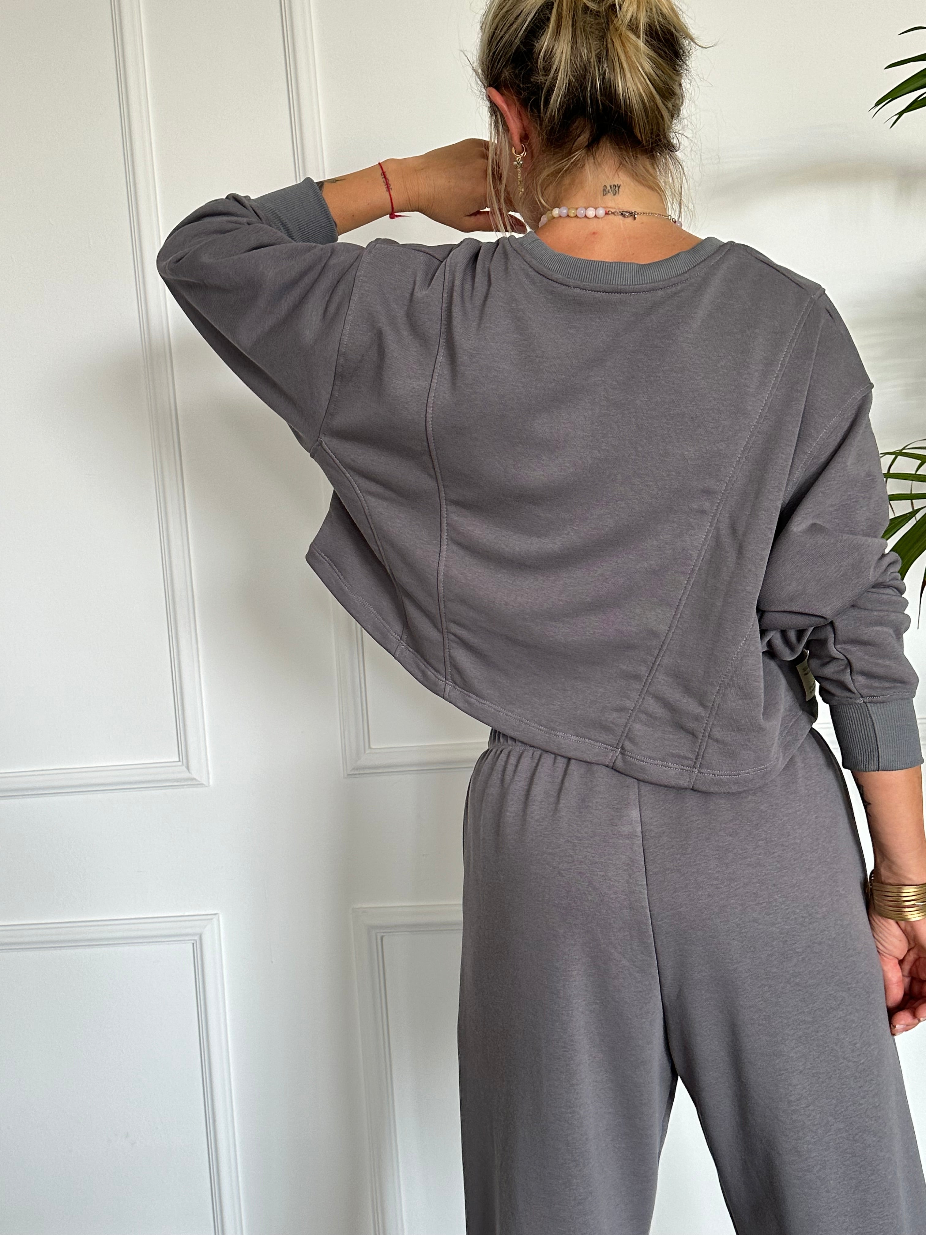 חולצת קרופ פרנץ׳ טרי אפורה