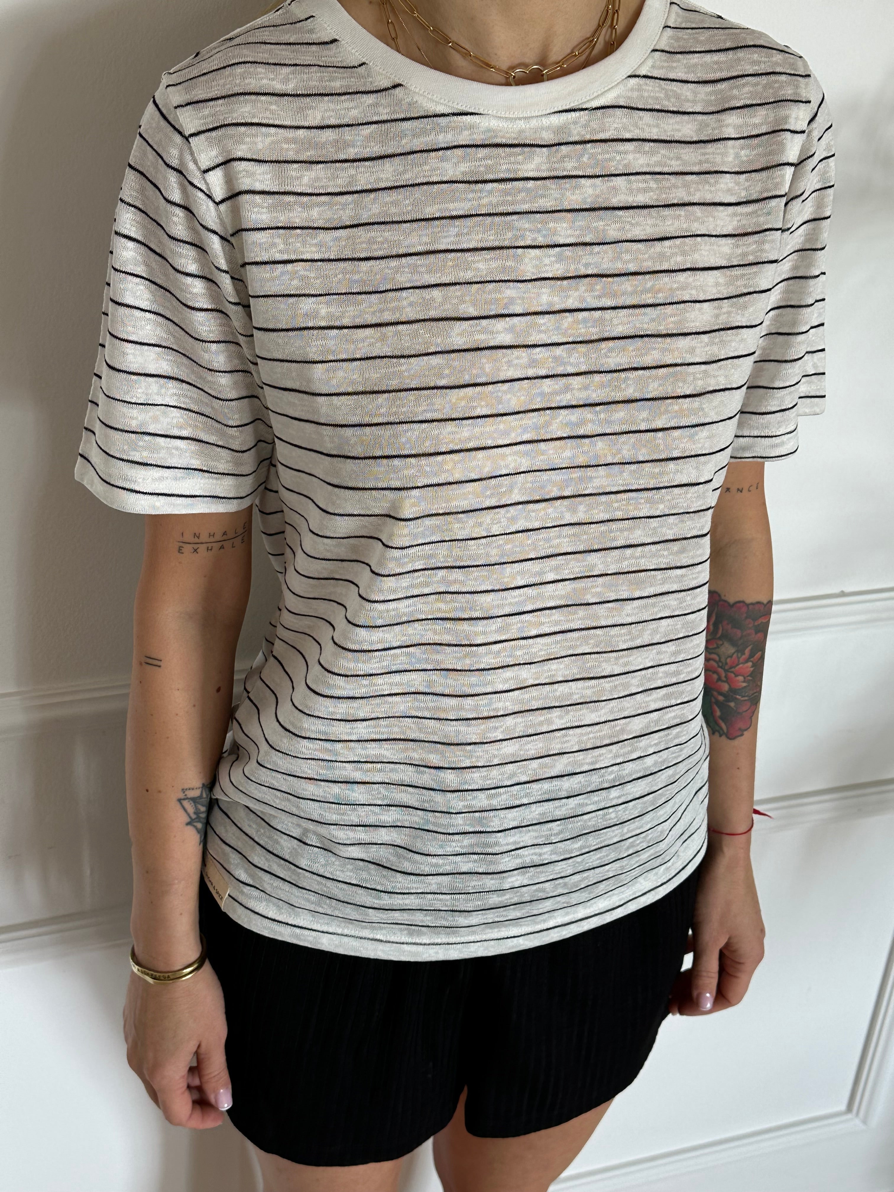 טי שירט EVA פסים שחורים