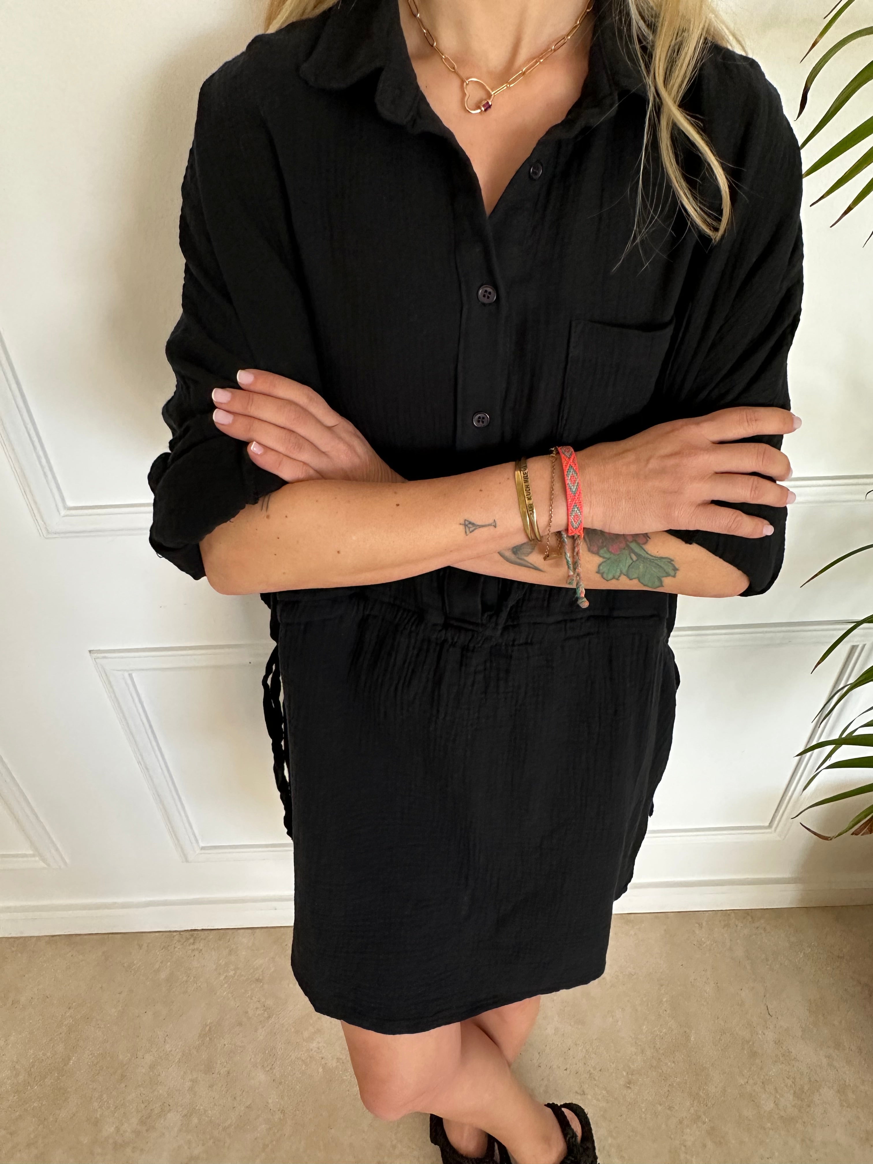 חולצת אוברסייז טטרה שחורה