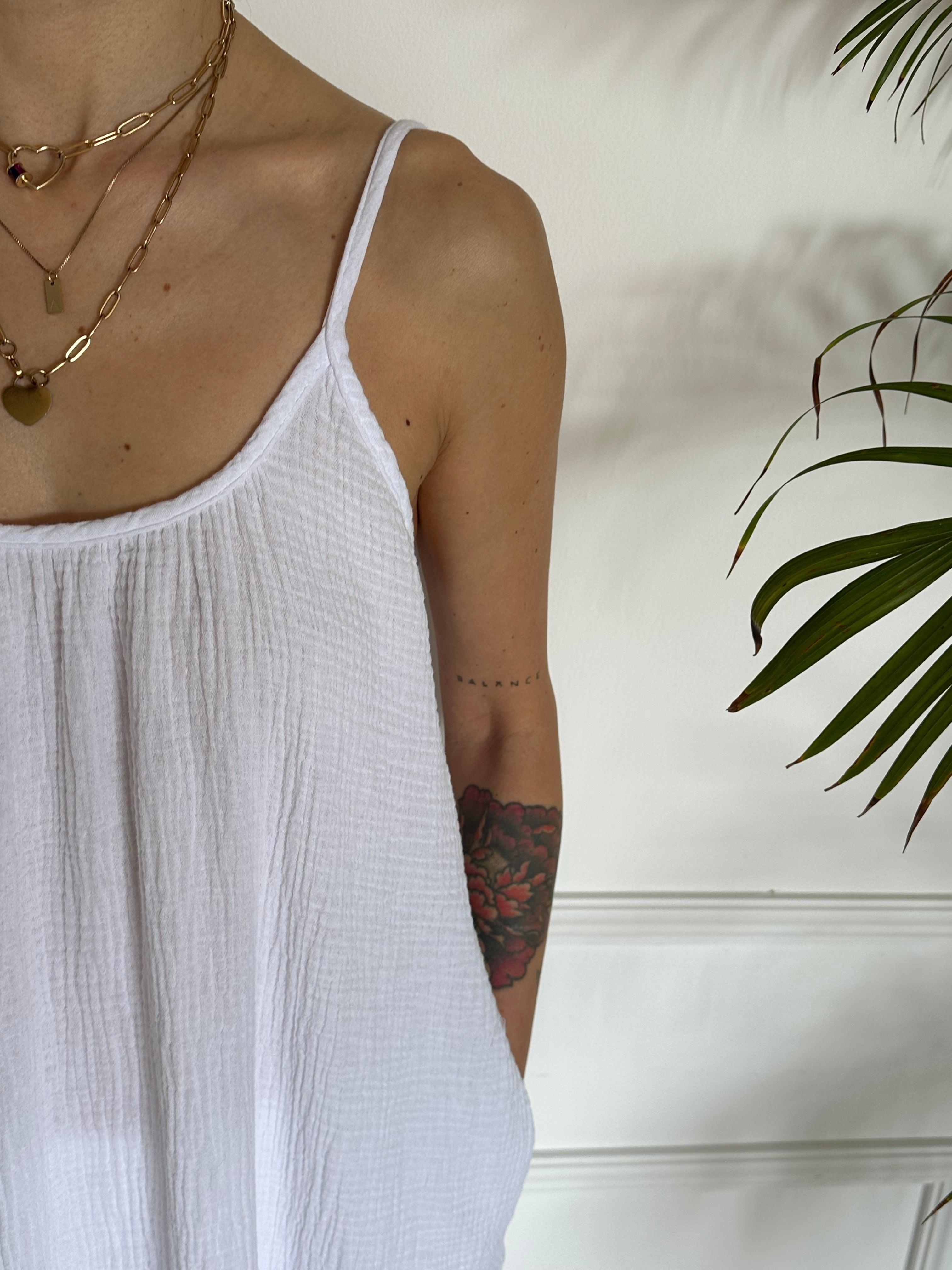 שמלת ELLA טטרה לבנה