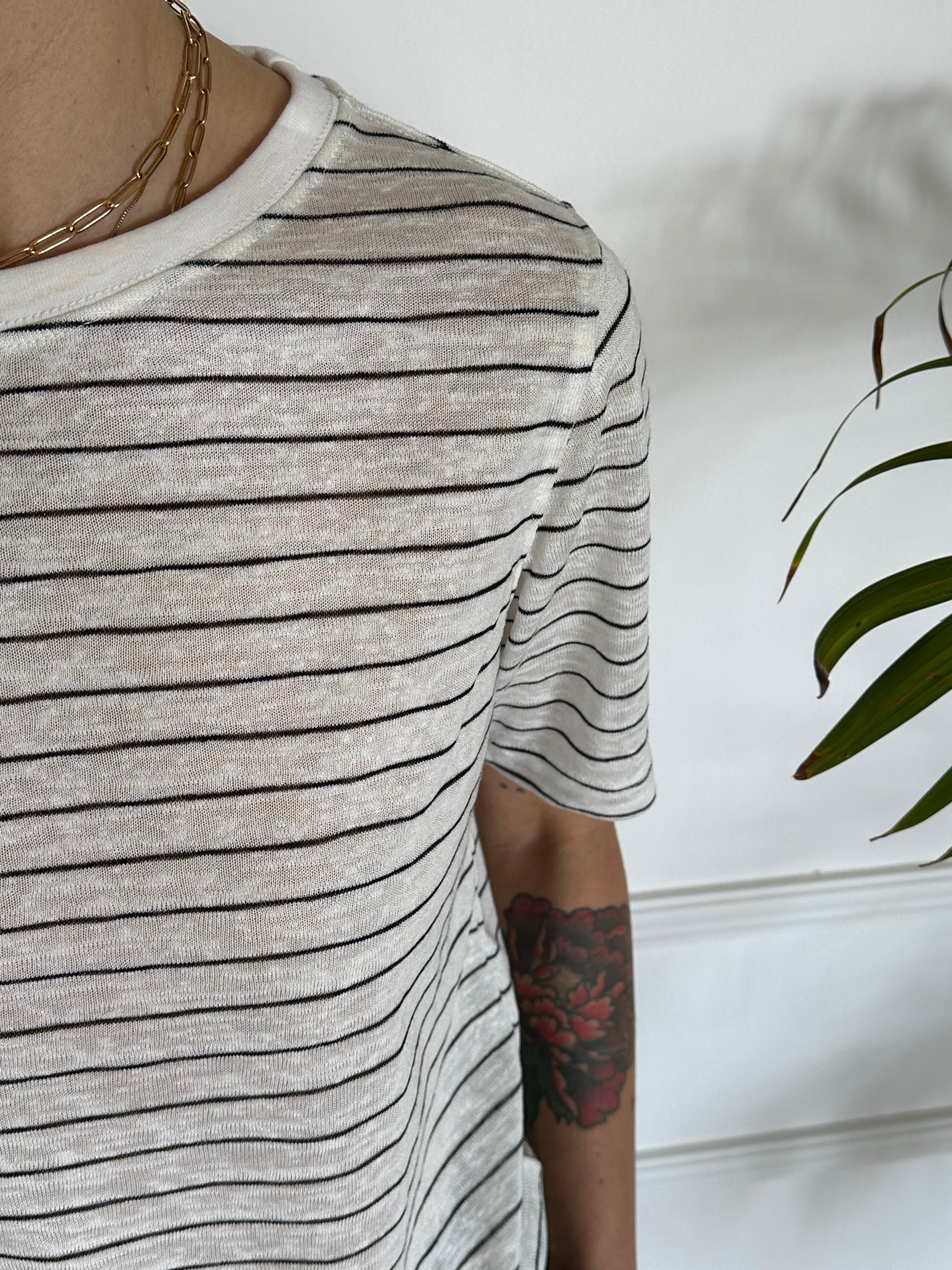 טי שירט EVA פסים שחורים