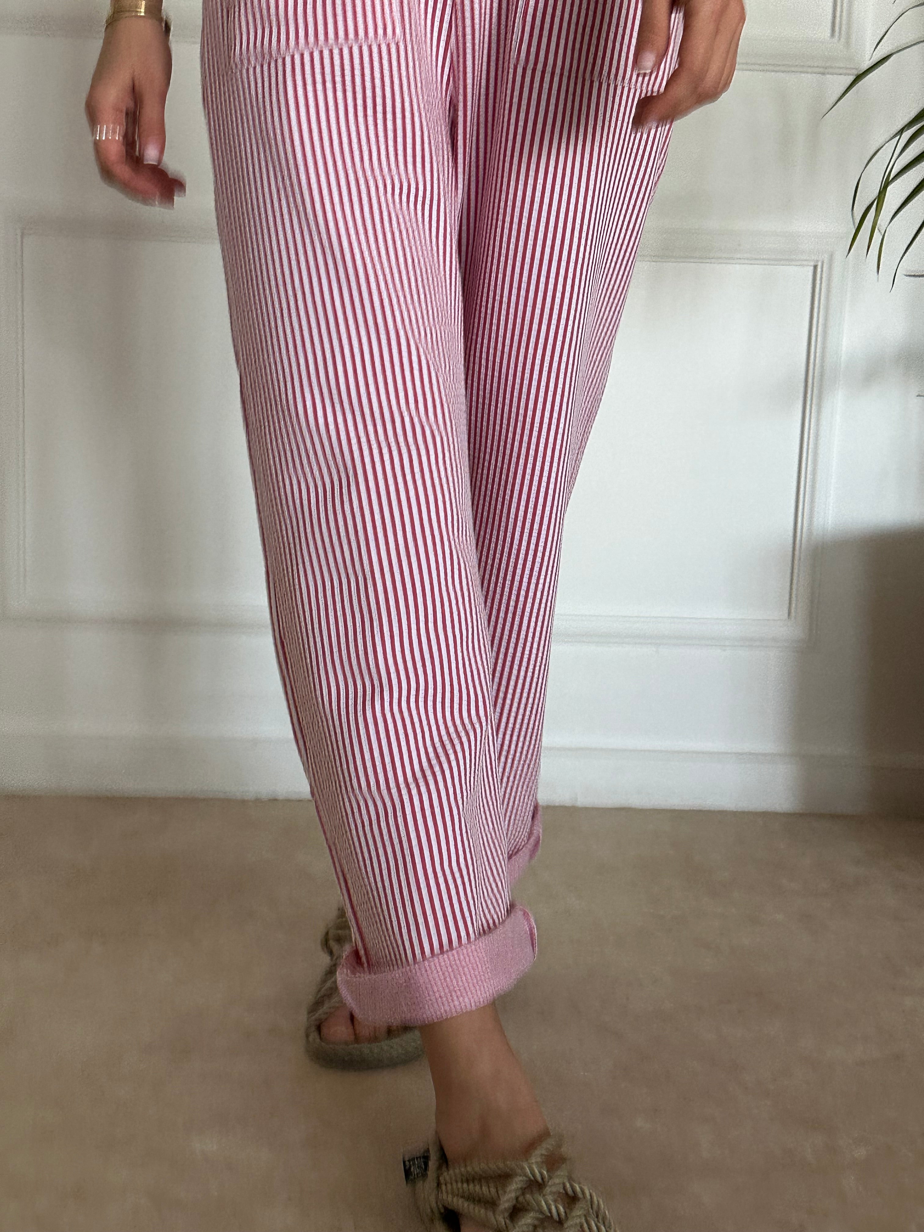 אוברול פסים אדומים