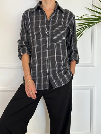 חולצת SOHO משבצות שחורה