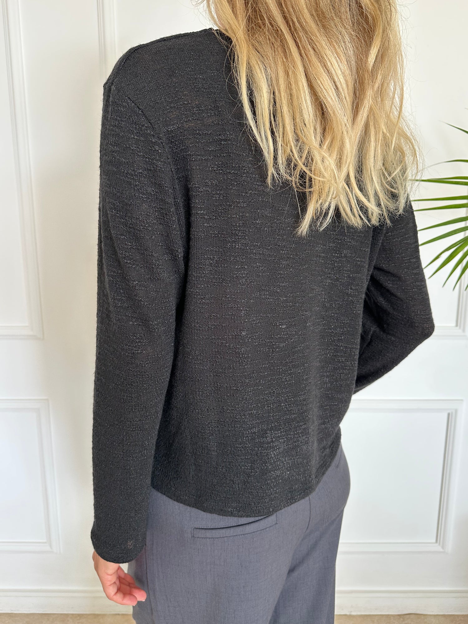 סריג קרדיגן שחור