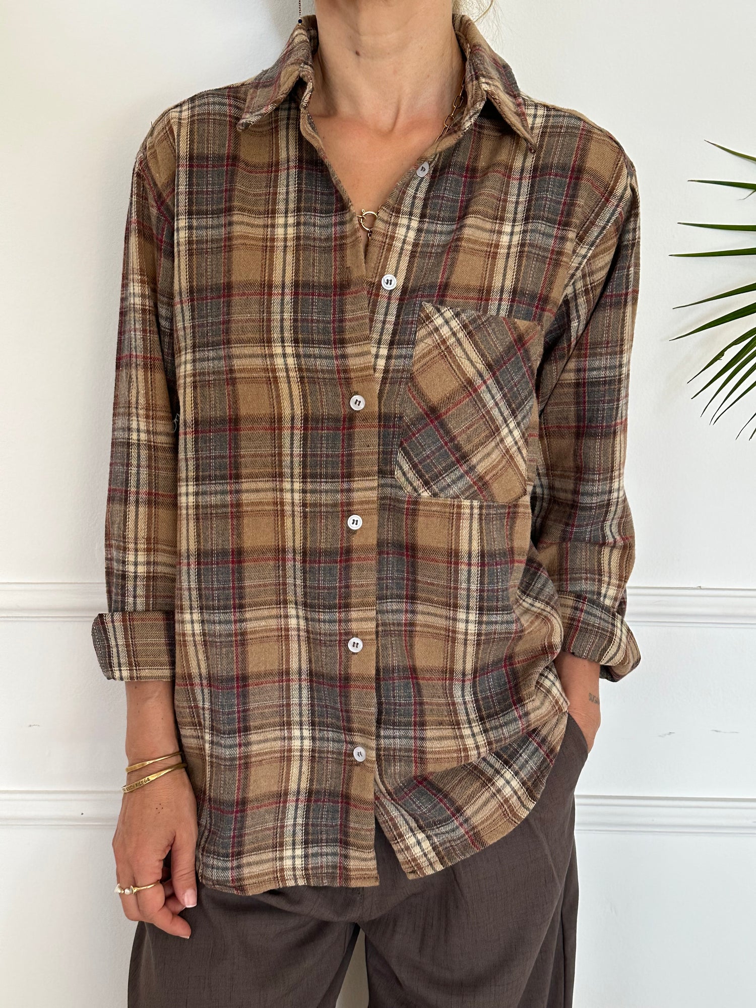 חולצת SOHO משבצות חומות