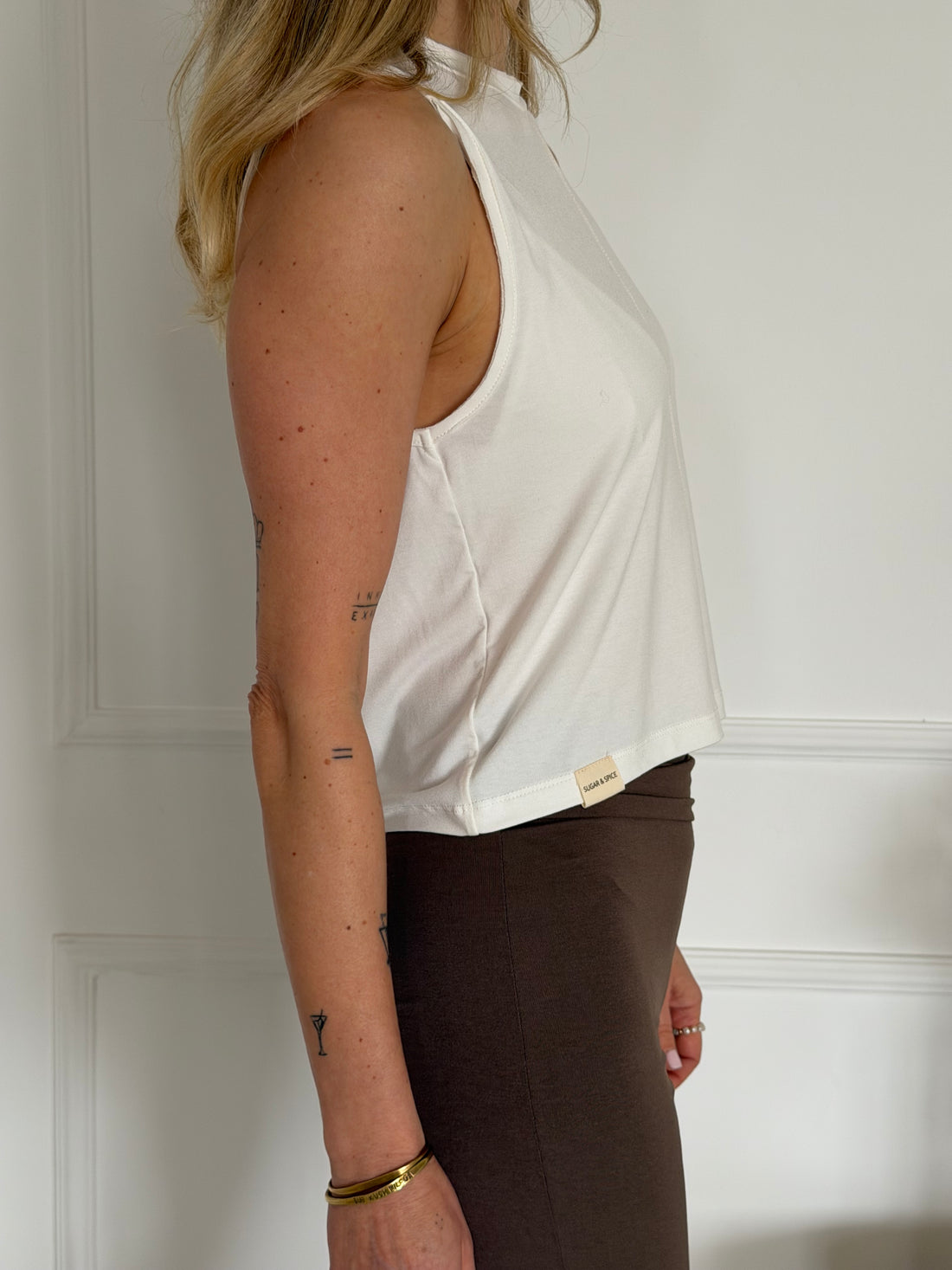 מארז 2 גופיית יוגה -שמנת + חום