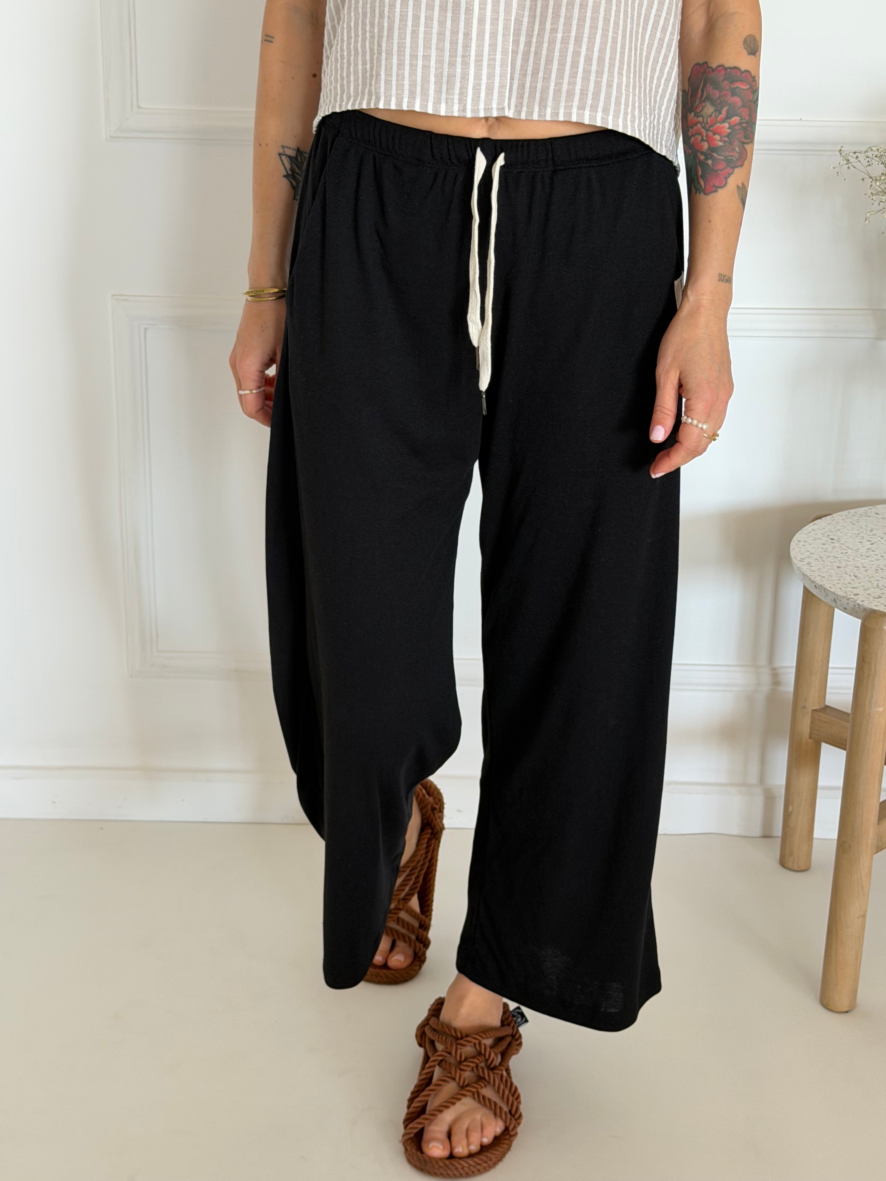 מכנסי 7/8 כותנת עננים BLACK