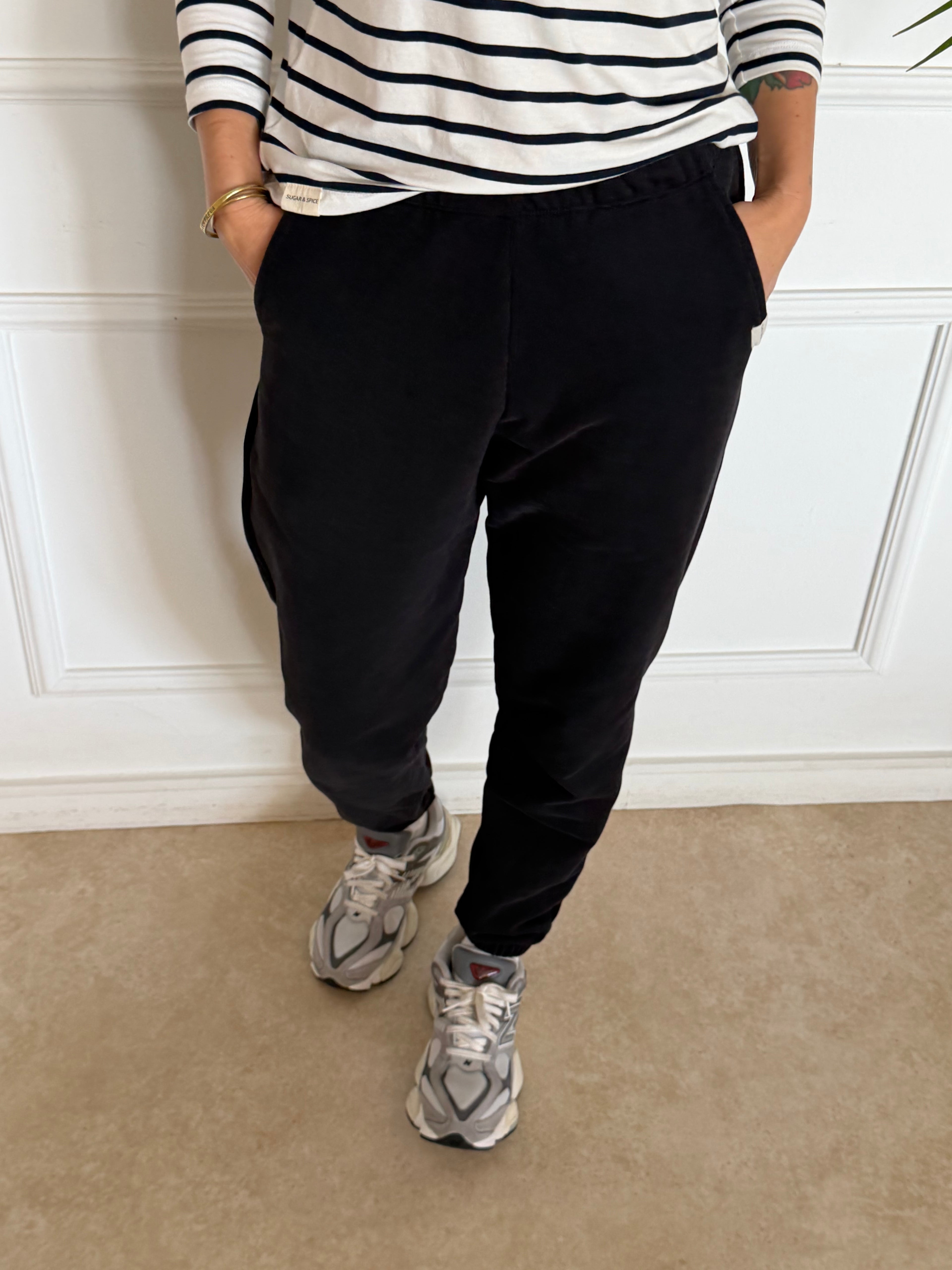 מכנסי NEW JERSEY שחורים