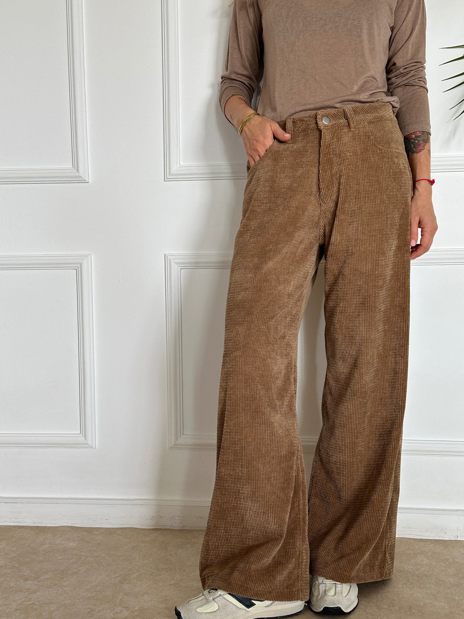 מכנסי קורדרוי קרמל