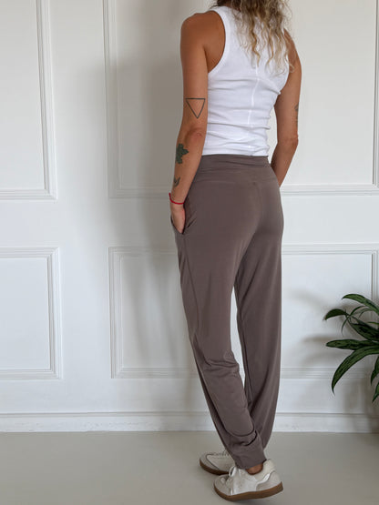 Flow pants אפור בז&