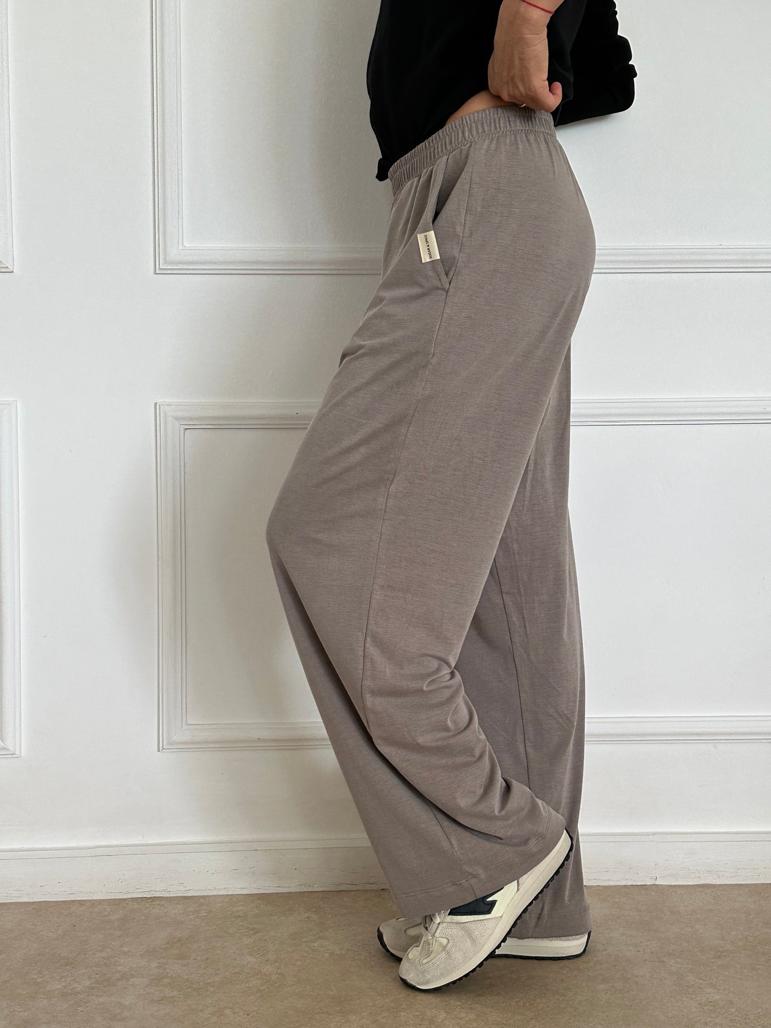 מכנסי NINA אפורים