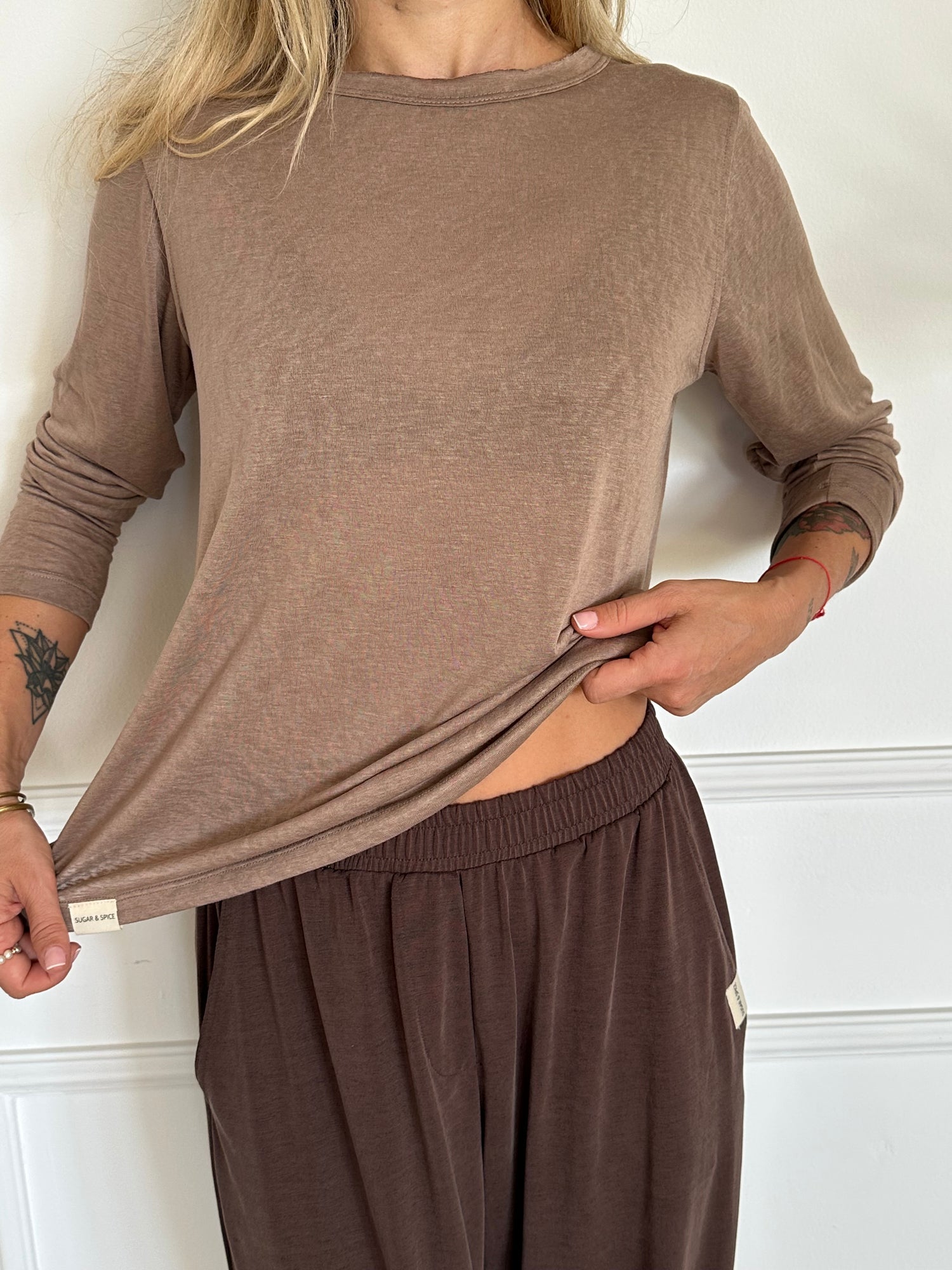 טי שירט EVA light brown